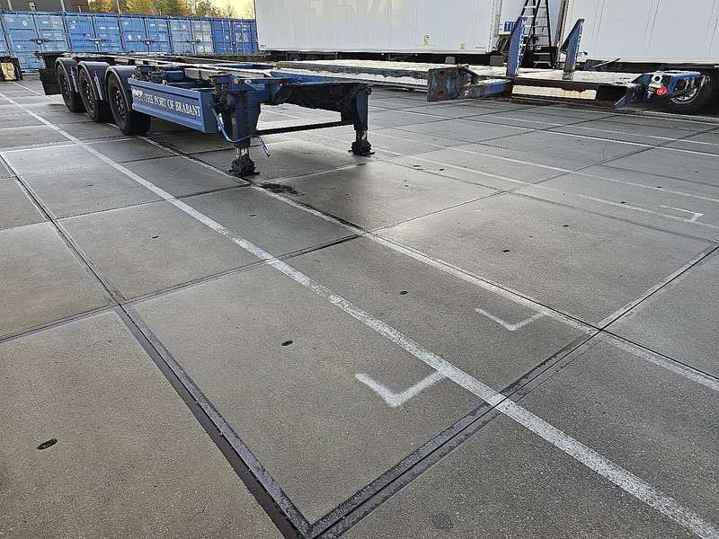 Renders ROC 16.27CC - Semi-reboque transportador de contêineres/ Caixa móvel: foto 3 Renders ROC 16.27CC - Semi-reboque transportador de contêineres/ Caixa móvel: foto 3