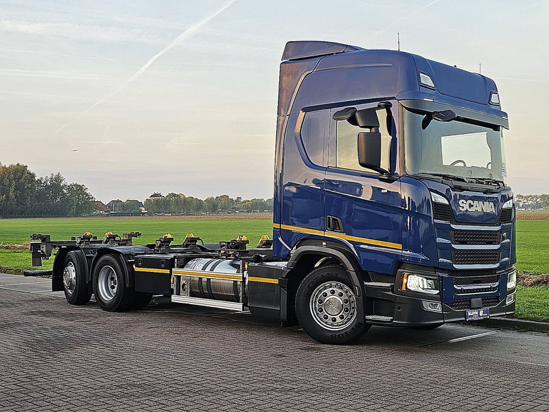 Scania R410 LNG - Camião transportador de contêineres/ Caixa móvel: foto 5 Scania R410 LNG - Camião transportador de contêineres/ Caixa móvel: foto 5