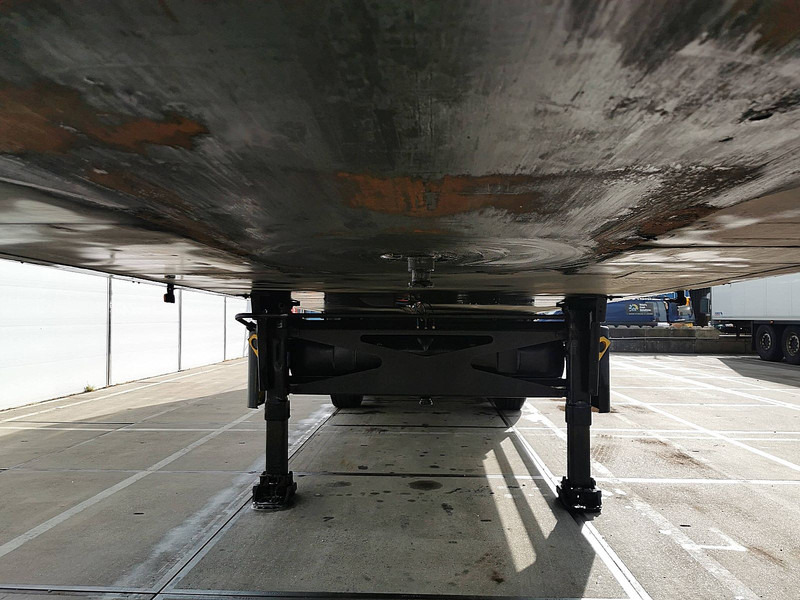 Semi-reboque frigorífico Schmitz Cargobull SKO 24 BI-TEMP: foto 11 Semi-reboque frigorífico Schmitz Cargobull SKO 24 BI-TEMP: foto 11