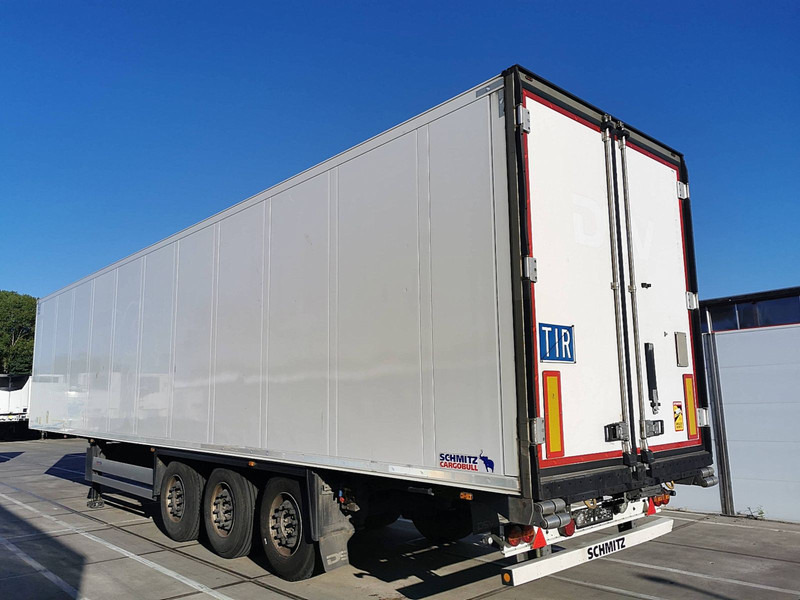 Schmitz Cargobull SKO 24 FP 45 COOL THERMOKING SLXI300 - Semi-reboque frigorífico: foto 5 Schmitz Cargobull SKO 24 FP 45 COOL THERMOKING SLXI300 - Semi-reboque frigorífico: foto 5