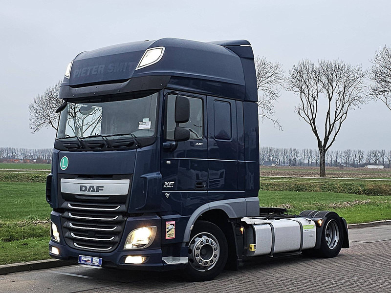 DAF XF 440 - Tractor: foto 2 DAF XF 440 - Tractor: foto 2