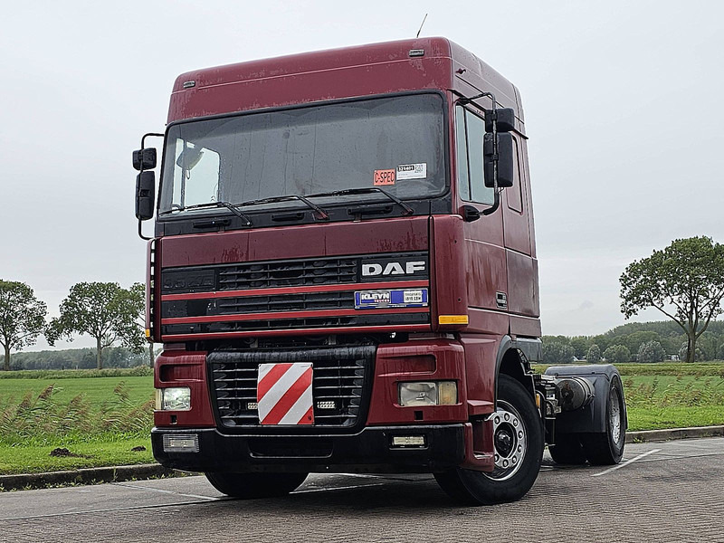 DAF XF 95.380 SPACECAB EURO 2 - Tractor: foto 1 DAF XF 95.380 SPACECAB EURO 2 - Tractor: foto 1