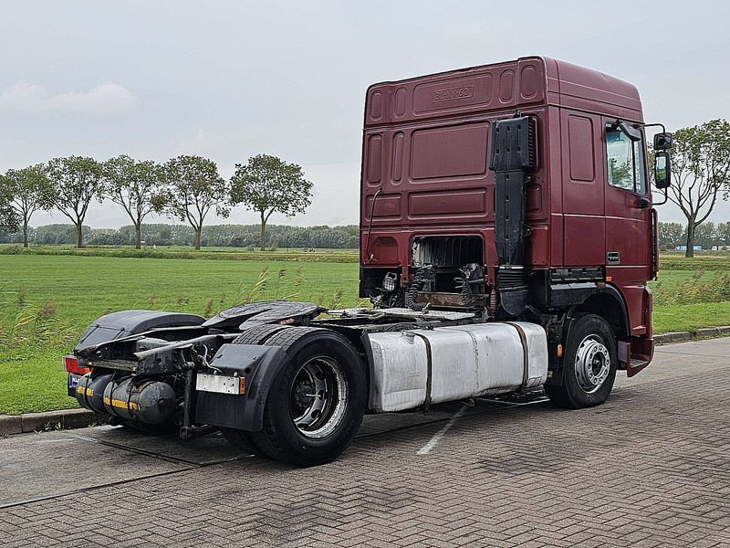 DAF XF 95.380 SPACECAB EURO 2 - Tractor: foto 3 DAF XF 95.380 SPACECAB EURO 2 - Tractor: foto 3