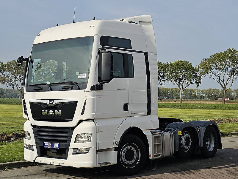 MAN 26.500 TGX XXL 6X2/2 356TKM - Tractor: foto 2 MAN 26.500 TGX XXL 6X2/2 356TKM - Tractor: foto 2