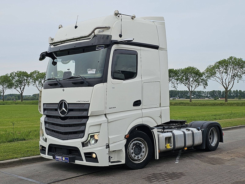 Mercedes-Benz ACTROS 1845 LS NR MP5 GIGASP. RET. - Tractor: foto 2 Mercedes-Benz ACTROS 1845 LS NR MP5 GIGASP. RET. - Tractor: foto 2