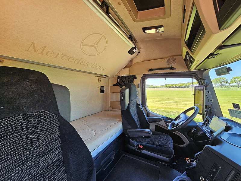 Tractor Mercedes-Benz ACTROS 1845 LS STR.SP 230 RETARDER: foto 17