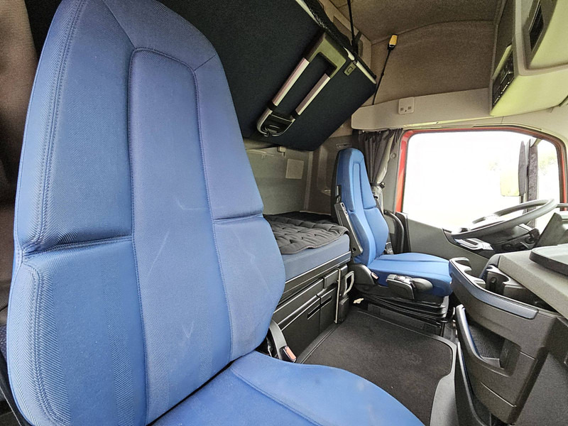 Tractor Volvo FH 500 I-SAVE LED 2X TANK: foto 14