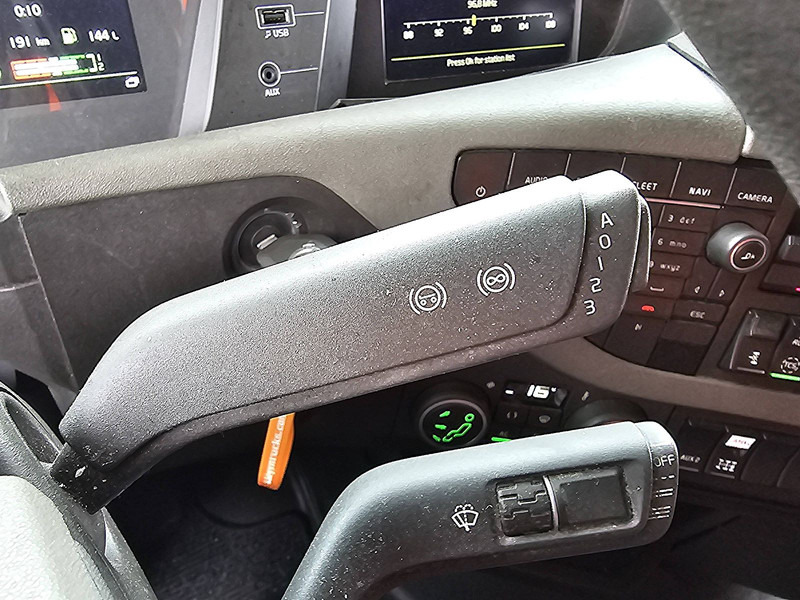 Camião frigorífico Volvo FH 460 6X2 LAMBERET COMBI: foto 12