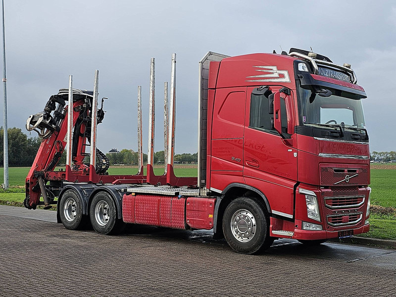 Volvo FH 540 6X4 EPSILON M110Z82 - Camião de transporte de madeira, Camião grua: foto 5 Volvo FH 540 6X4 EPSILON M110Z82 - Camião de transporte de madeira, Camião grua: foto 5