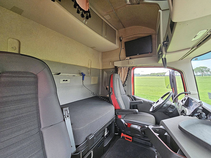 Camião polibenne Volvo FH 540 6X4 LIFTING BOOGIE: foto 15