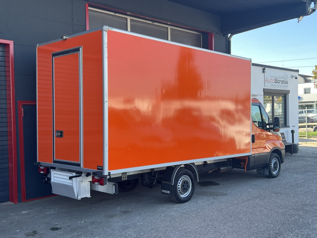 Carrinha de contentor Iveco Daily 35S14 Thermokoffer 4,35m Klima Automatik!!: foto 10