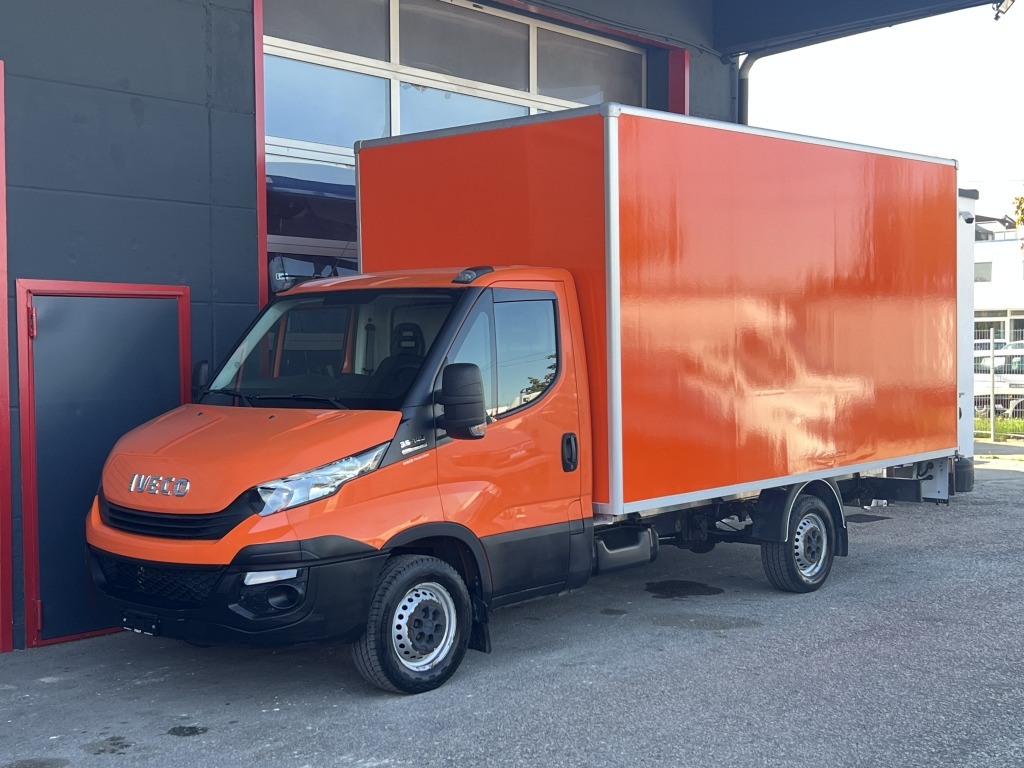 Carrinha de contentor Iveco Daily 35S14 Thermokoffer 4,35m Klima Automatik!!: foto 8