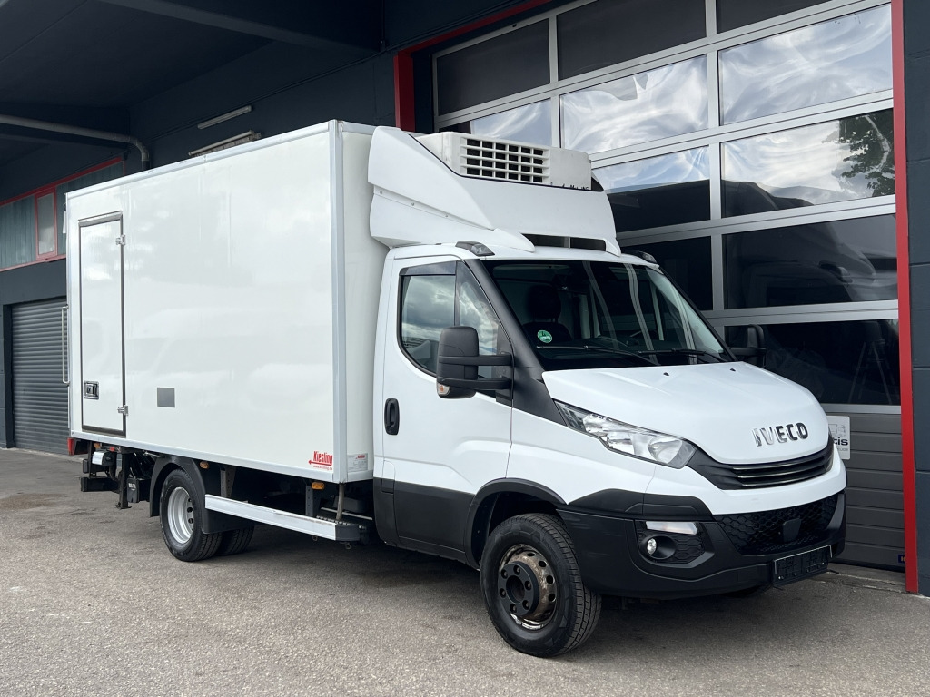 Iveco Daily 70C18 72C18 Klimaaut. ThermoKing V-600 MAX - Carrinha frigorífica: foto 1 Iveco Daily 70C18 72C18 Klimaaut. ThermoKing V-600 MAX - Carrinha frigorífica: foto 1