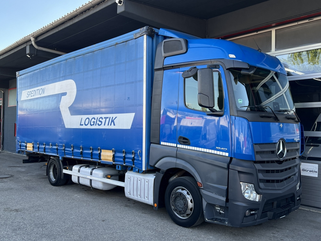 Mercedes-Benz Actros 1840 MEGA Jumbo Klima Reatarder ACC-Tempo - Camião de lona: foto 1 Mercedes-Benz Actros 1840 MEGA Jumbo Klima Reatarder ACC-Tempo - Camião de lona: foto 1