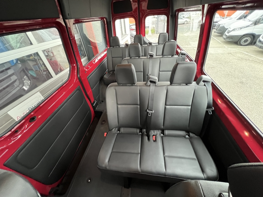 Mercedes-Benz Sprinter 314 CDI Tourer Klima +Fond 9-Sitze MBUX - Automóvel: foto 3 Mercedes-Benz Sprinter 314 CDI Tourer Klima +Fond 9-Sitze MBUX - Automóvel: foto 3