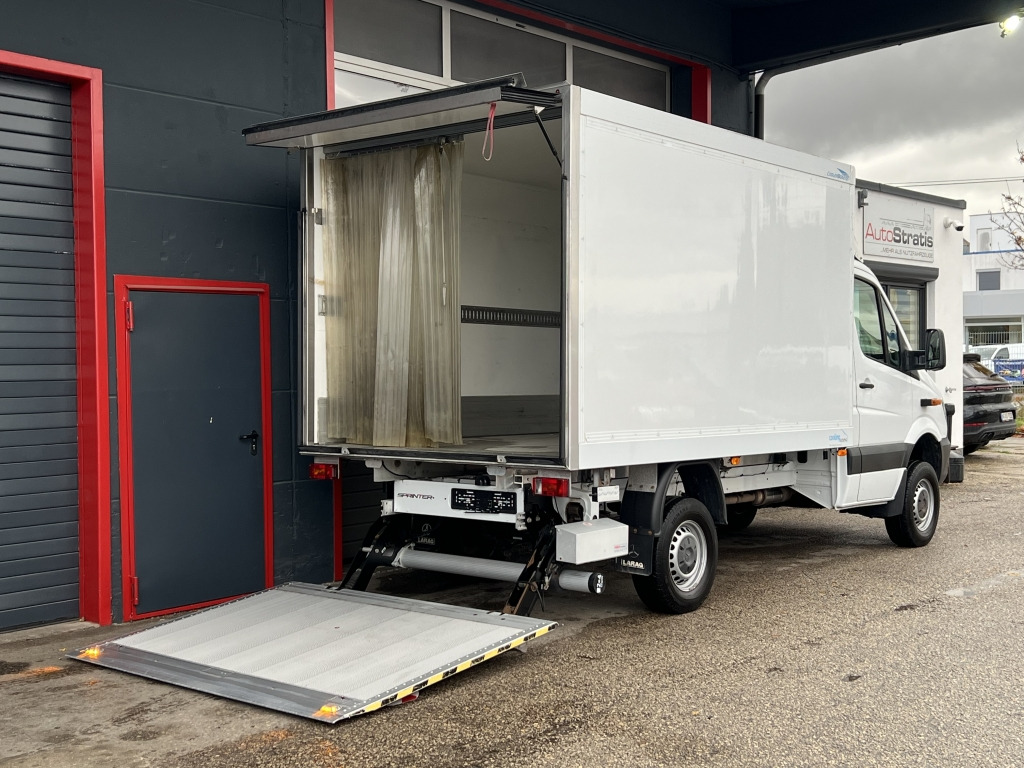 Mercedes-Benz Sprinter 316 CDI 4x4 3,4m CarrierViento Tiefkühl - Carrinha frigorífica: foto 3 Mercedes-Benz Sprinter 316 CDI 4x4 3,4m CarrierViento Tiefkühl - Carrinha frigorífica: foto 3