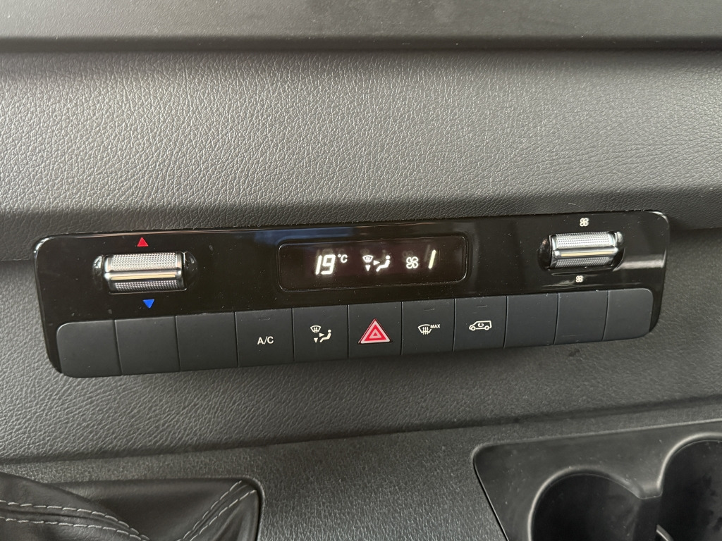 Mercedes-Benz Sprinter 317 CDI MAXI + Superhoch H3 Klima MBUX - Furgão: foto 2 Mercedes-Benz Sprinter 317 CDI MAXI + Superhoch H3 Klima MBUX - Furgão: foto 2