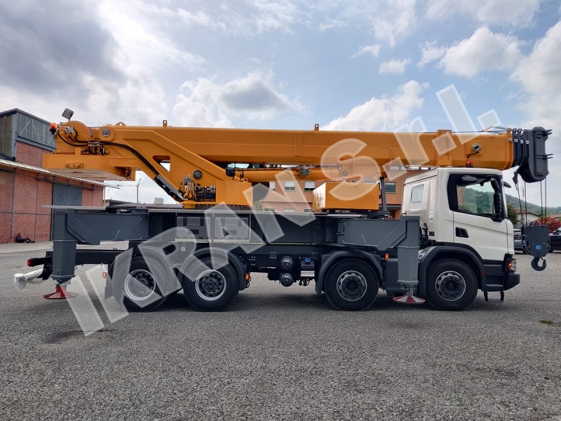 Locatelli TCL 55.50 - Grua móvel: foto 2 Locatelli TCL 55.50 - Grua móvel: foto 2