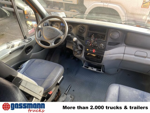 Autocarro Iveco Daily 35S12 2,3 HPI 4x2, 8 Sitzplätze: foto 10