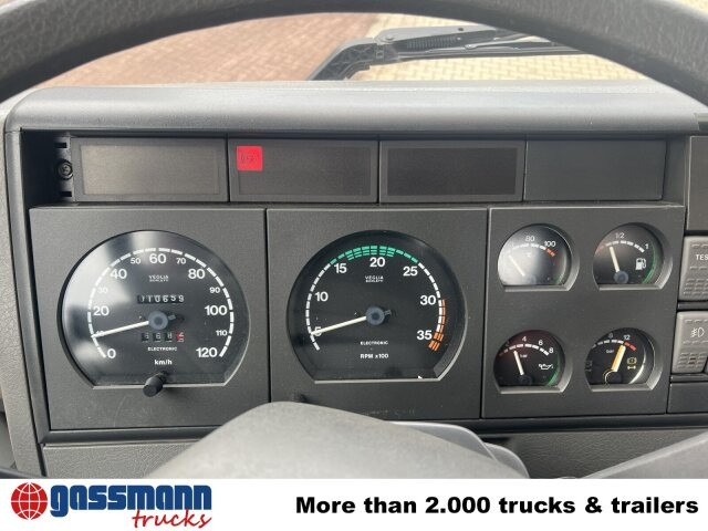 Iveco FF 95 E 18 4x4, Feuerwehr - Carro de bombeiro: foto 5 Iveco FF 95 E 18 4x4, Feuerwehr - Carro de bombeiro: foto 5