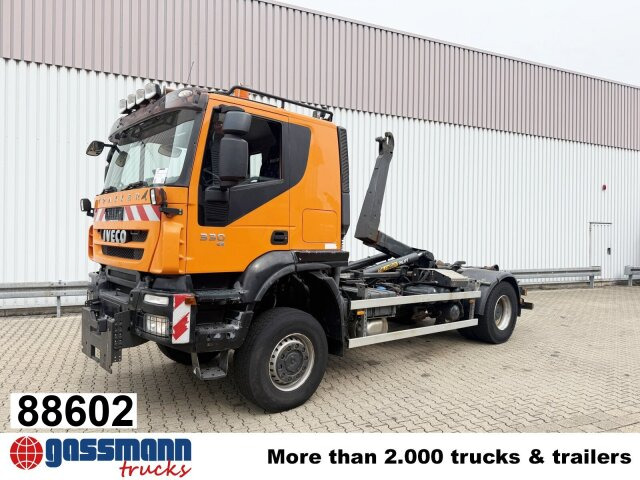 Iveco Trakker AT190T33W/P 4x4, Winterdienstausstattung - Camião polibenne: foto 1 Iveco Trakker AT190T33W/P 4x4, Winterdienstausstattung - Camião polibenne: foto 1