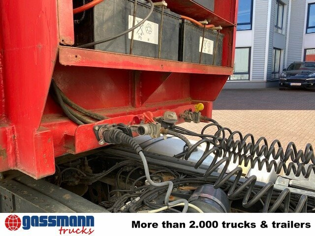 Langendorf SATUE 20/24 mit durchgehender hydr. Rampe - Semi-reboque baixa: foto 4 Langendorf SATUE 20/24 mit durchgehender hydr. Rampe - Semi-reboque baixa: foto 4