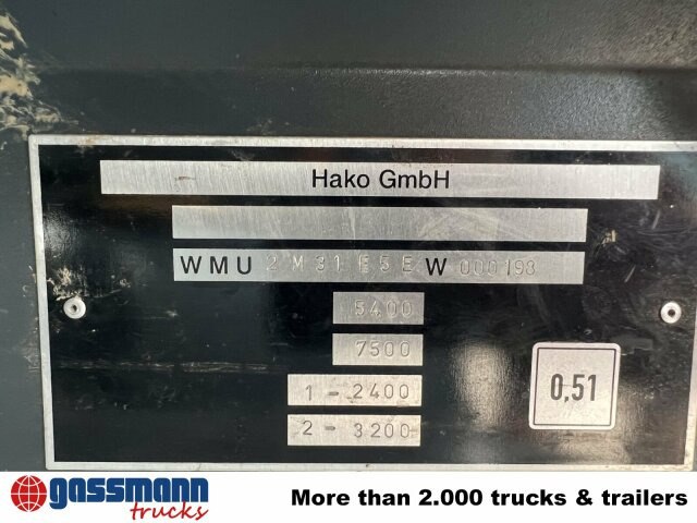 M31 4x4, 3-S-Kipper, Schneepflug, Streuer - Varredora urbana: foto 3 M31 4x4, 3-S-Kipper, Schneepflug, Streuer - Varredora urbana: foto 3