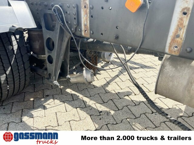 MAN 25/18.284 6x2-4 LL, Retarder, Lenkachse - Camião chassi: foto 2 MAN 25/18.284 6x2-4 LL, Retarder, Lenkachse - Camião chassi: foto 2