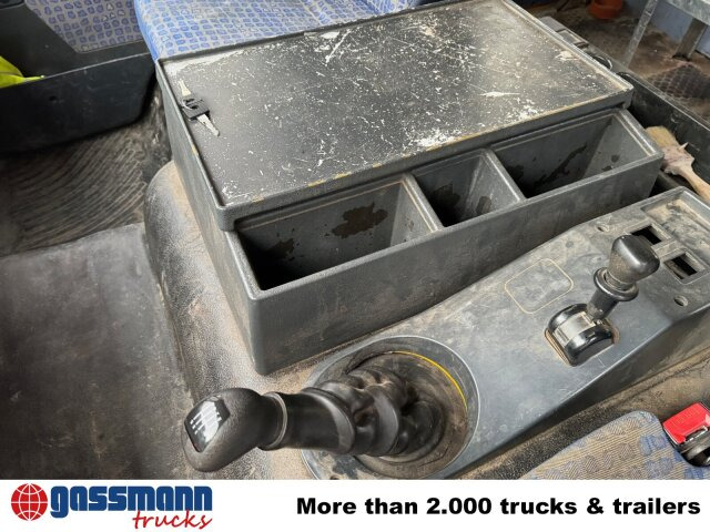 MAN LE 8.180 4X2 BB Doka, 2x AHK - Camião basculante: foto 3 MAN LE 8.180 4X2 BB Doka, 2x AHK - Camião basculante: foto 3