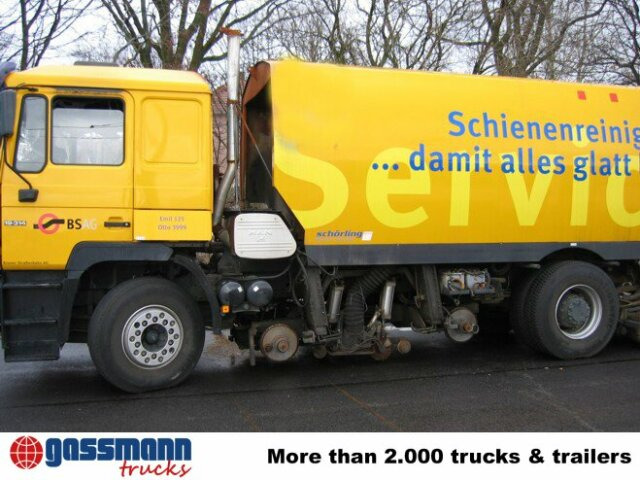 MAN T31 19.314 4x2 - Varredora urbana: foto 2 MAN T31 19.314 4x2 - Varredora urbana: foto 2