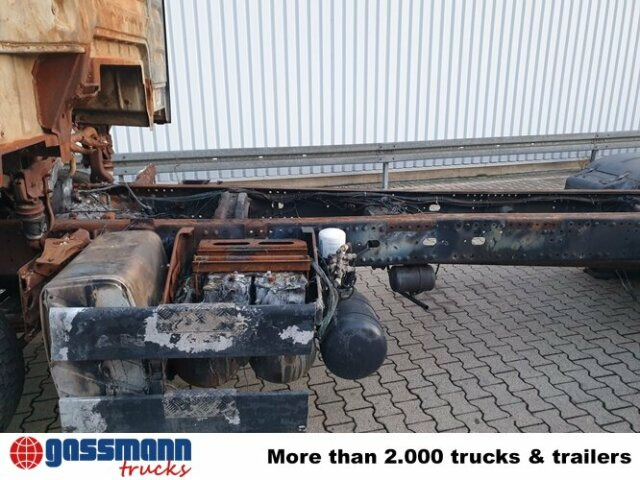 MAN TGA 26.440 6x2 BL Brandschaden - Camião chassi: foto 2 MAN TGA 26.440 6x2 BL Brandschaden - Camião chassi: foto 2