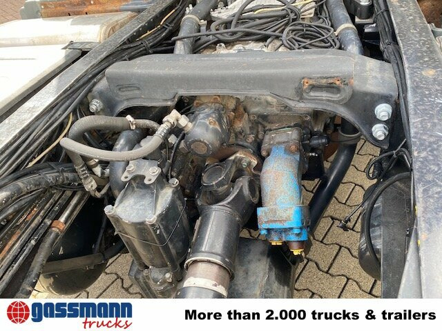 MAN TGA 35.480 8x4-4 BL, Lift-/Lenkachse - Camião chassi: foto 2 MAN TGA 35.480 8x4-4 BL, Lift-/Lenkachse - Camião chassi: foto 2