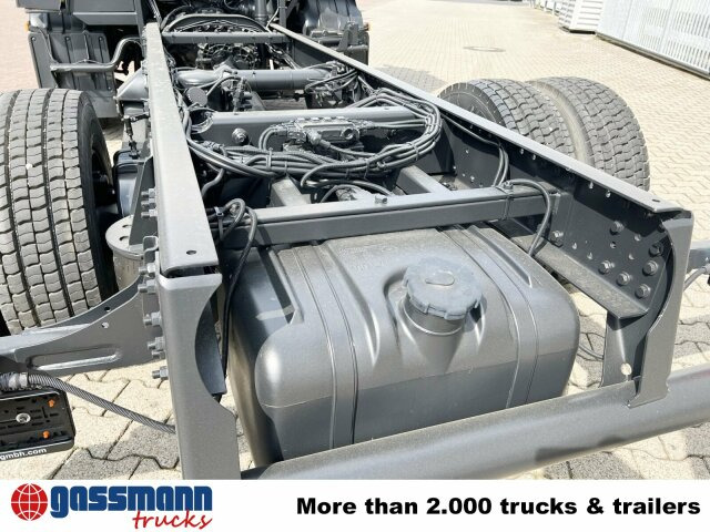 MAN TGL 12.210 4X2 BL - Camião chassi: foto 2 MAN TGL 12.210 4X2 BL - Camião chassi: foto 2