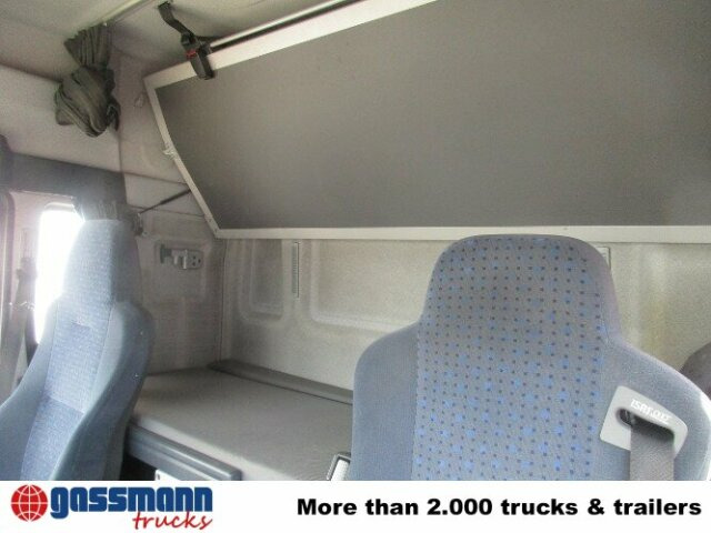 MAN TGL 12.240BL 4x2, mit Kran Hiab 088 mit Funk - Camião de lona, Camião grua: foto 5 MAN TGL 12.240BL 4x2, mit Kran Hiab 088 mit Funk - Camião de lona, Camião grua: foto 5