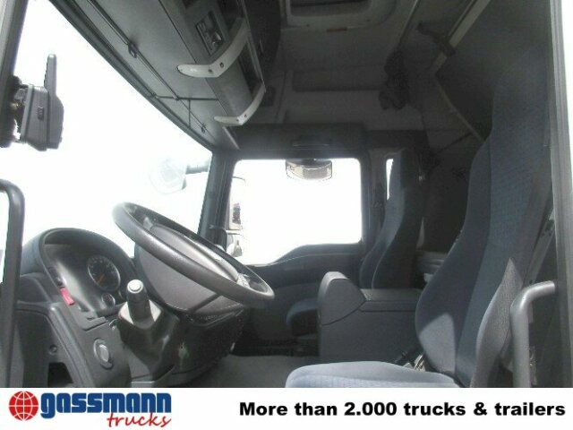 MAN TGL 12.240BL 4x2, mit Kran Hiab 088 mit Funk - Camião de lona, Camião grua: foto 3 MAN TGL 12.240BL 4x2, mit Kran Hiab 088 mit Funk - Camião de lona, Camião grua: foto 3