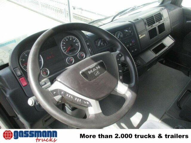 MAN TGL 12.240BL 4x2, mit Kran Hiab 088 mit Funk - Camião de lona, Camião grua: foto 4 MAN TGL 12.240BL 4x2, mit Kran Hiab 088 mit Funk - Camião de lona, Camião grua: foto 4