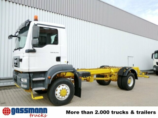 MAN TGS 18.400 4x4 BBS - Camião chassi, Camião grua: foto 2 MAN TGS 18.400 4x4 BBS - Camião chassi, Camião grua: foto 2