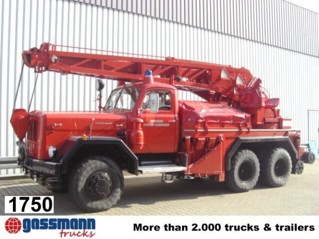 Magirus Deutz MAGIRUS URANUS 250D22 KW 16 Feuerwehr Kranwagen - Carro de bombeiro, Camião grua: foto 1 Magirus Deutz MAGIRUS URANUS 250D22 KW 16 Feuerwehr Kranwagen - Carro de bombeiro, Camião grua: foto 1