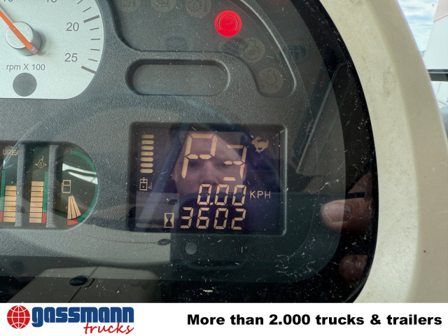 MF 8690 Dyna-VT - Máquina de construção: foto 5 MF 8690 Dyna-VT - Máquina de construção: foto 5