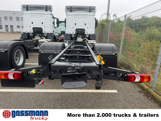 Mercedes-Benz Actros 1827/30 L 4x2, Gardine, LBW - Camião de caixa aberta/ Plataforma: foto 2 Mercedes-Benz Actros 1827/30 L 4x2, Gardine, LBW - Camião de caixa aberta/ Plataforma: foto 2