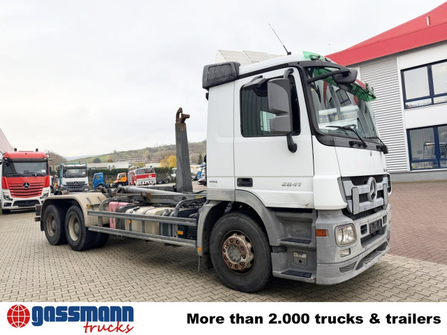 Camião polibenne Mercedes-Benz Actros 2641 6x4: foto 9