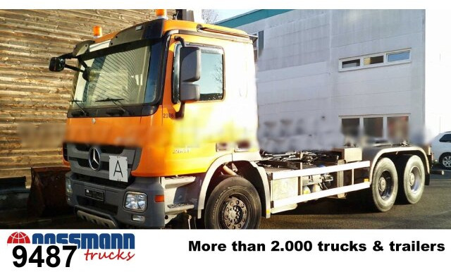 Mercedes-Benz Actros 2641 6x4 - Camião chassi: foto 1 Mercedes-Benz Actros 2641 6x4 - Camião chassi: foto 1