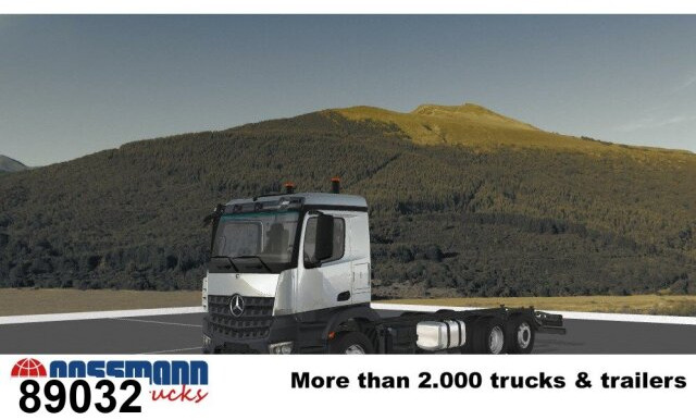 Mercedes-Benz Arocs 2553 L 6x2, Lenk-/liftachse, Navi, - Camião chassi: foto 1 Mercedes-Benz Arocs 2553 L 6x2, Lenk-/liftachse, Navi, - Camião chassi: foto 1