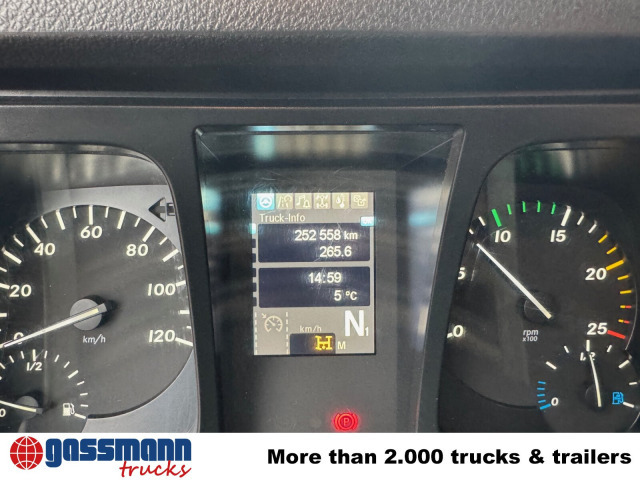 Mercedes-Benz Arocs 2642 6x4 mit Heckkran Atlas AK 186.3 V-2 - Camião de caixa aberta/ Plataforma, Camião grua: foto 5 Mercedes-Benz Arocs 2642 6x4 mit Heckkran Atlas AK 186.3 V-2 - Camião de caixa aberta/ Plataforma, Camião grua: foto 5