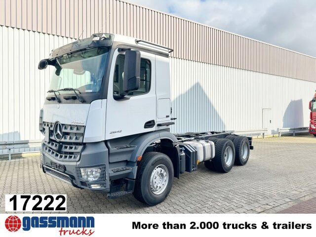 Mercedes-Benz Arocs 2642 K 6x4 - Camião basculante: foto 1 Mercedes-Benz Arocs 2642 K 6x4 - Camião basculante: foto 1