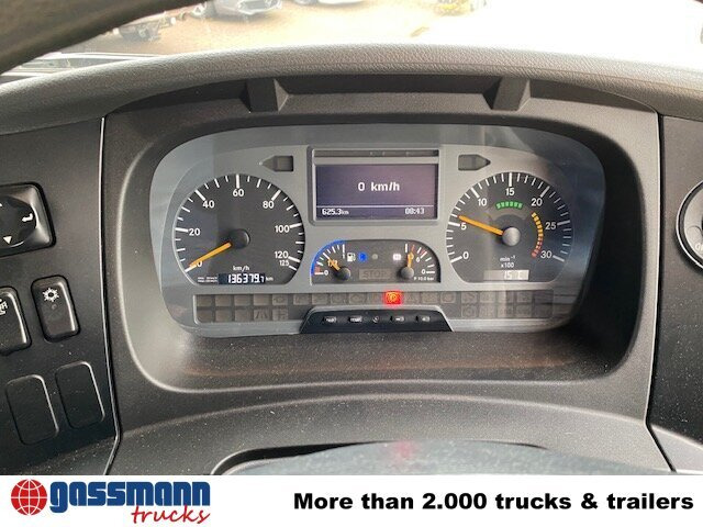 Mercedes-Benz Atego 1324 4x2, Kehrmaschine Explorer 8 - Varredora urbana: foto 4 Mercedes-Benz Atego 1324 4x2, Kehrmaschine Explorer 8 - Varredora urbana: foto 4