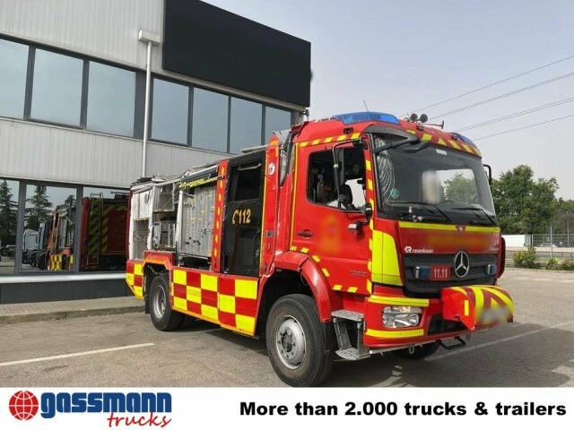 Mercedes-Benz Atego 1530 AF 4x4, Rosenbauer TLF, Retarder - Carro de bombeiro: foto 3 Mercedes-Benz Atego 1530 AF 4x4, Rosenbauer TLF, Retarder - Carro de bombeiro: foto 3