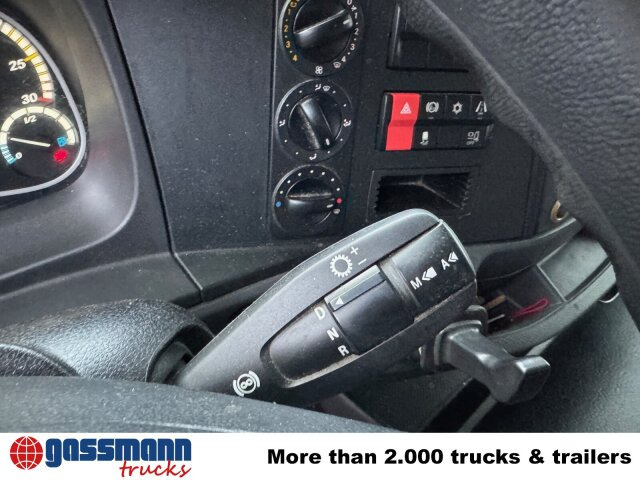 Mercedes-Benz Atego 1530 L 4x2 mit LBW Dhollandia - Camião de caixa aberta/ Plataforma: foto 5 Mercedes-Benz Atego 1530 L 4x2 mit LBW Dhollandia - Camião de caixa aberta/ Plataforma: foto 5