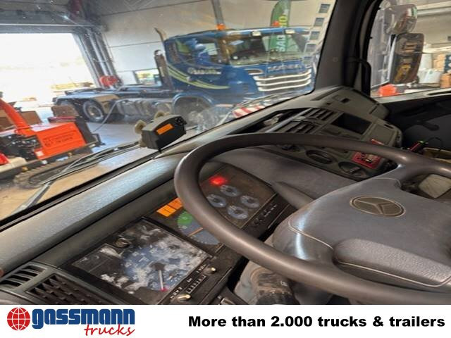 Mercedes-Benz Atego 1823AK 4x4, Kran HIAB, Bordmatik - Camião basculante, Camião grua: foto 3 Mercedes-Benz Atego 1823AK 4x4, Kran HIAB, Bordmatik - Camião basculante, Camião grua: foto 3