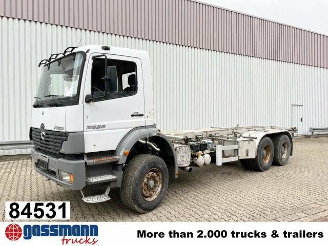 Mercedes-Benz Atego 2628 K 6x4, 6-Zylinder - Camião transportador de contêineres/ Caixa móvel: foto 1 Mercedes-Benz Atego 2628 K 6x4, 6-Zylinder - Camião transportador de contêineres/ Caixa móvel: foto 1